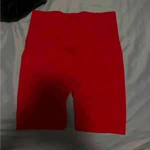 booty scrunch shorts